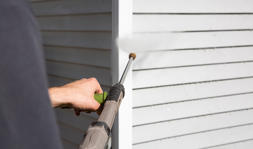 Maintaining Your Quality Panel Siding Installation